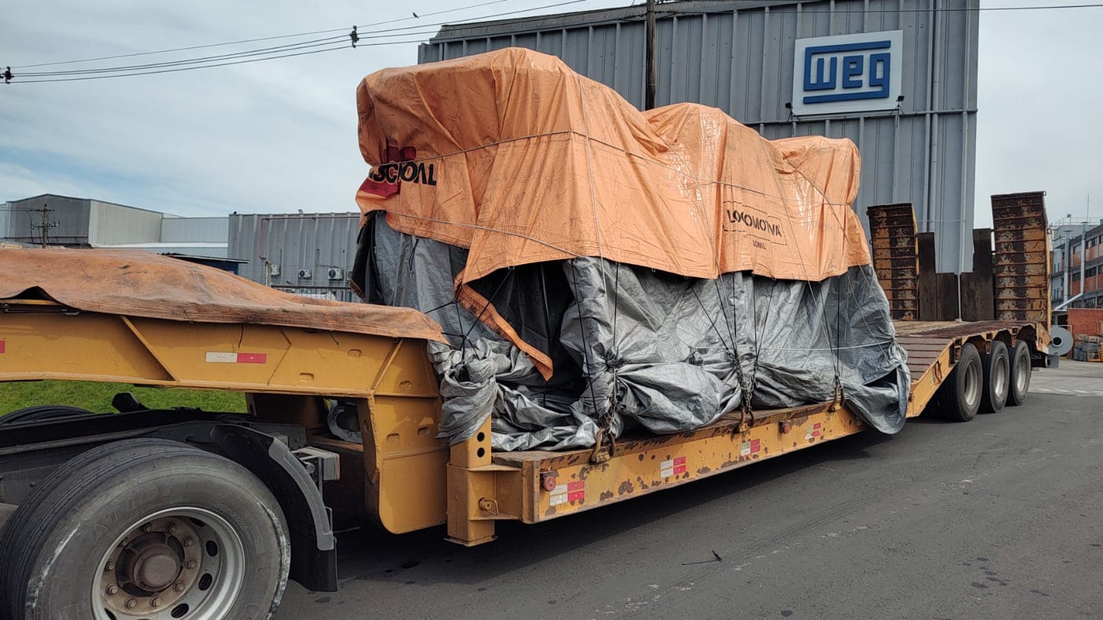Transporte especial de gerador indivisível